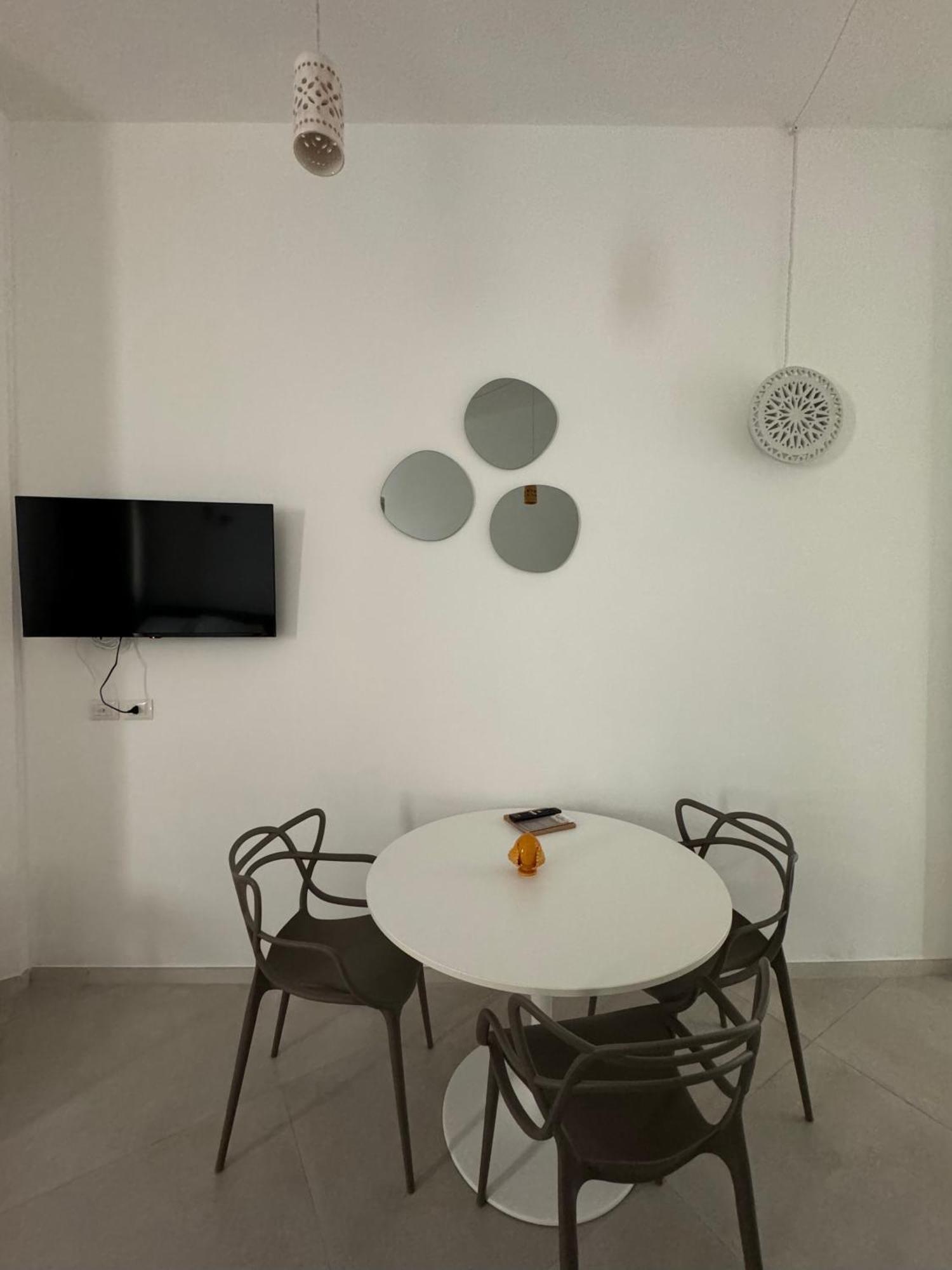 Zefiro Suites Lecce Exterior photo